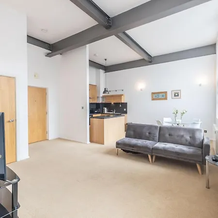 Modern 1 Bedroom